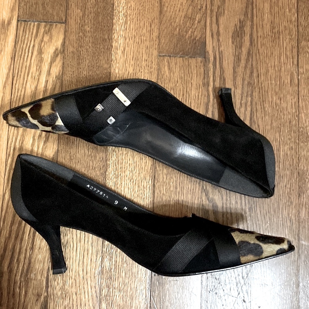 Stuart Weitzman viceroy black suede calf hair toe cap pumps